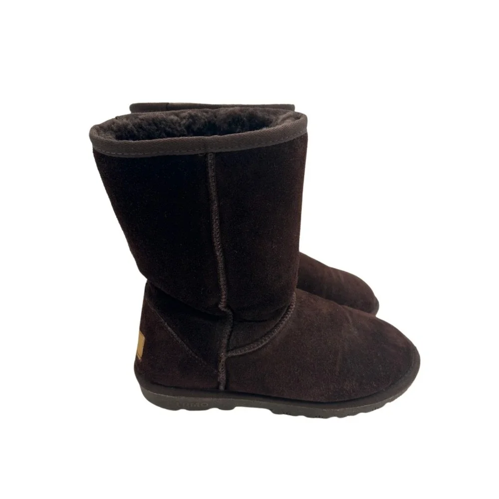 Lamo Boots Women's‎ Size 9 Brown Suede Shearling Mid Calf Winter